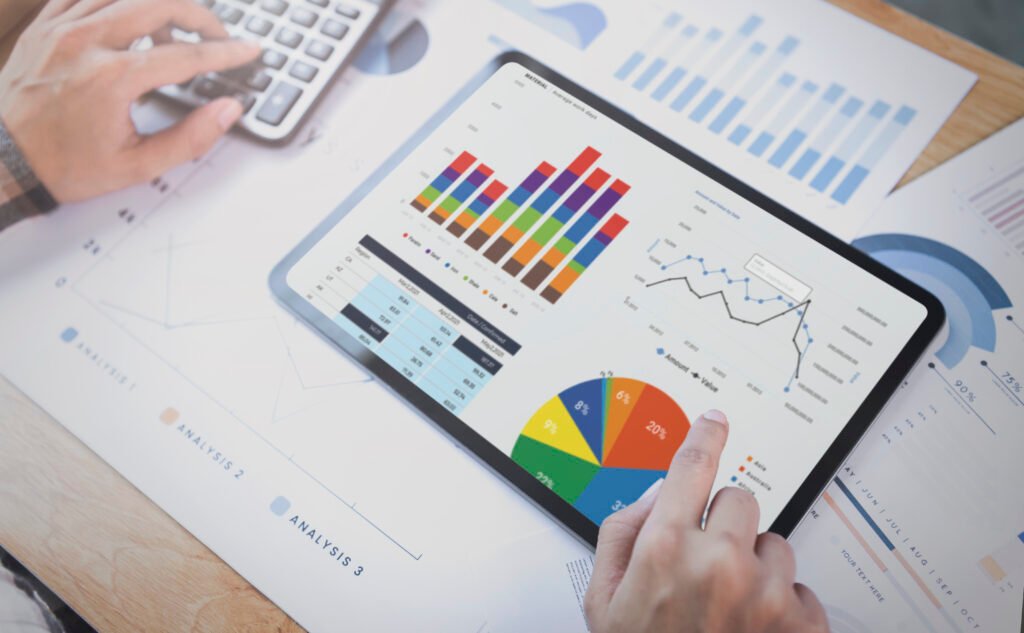 Power BI course dashboard showcasing interactive visualizations and reports.